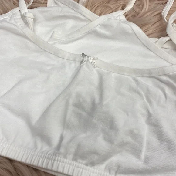 White Bras - Picture 2 of 3